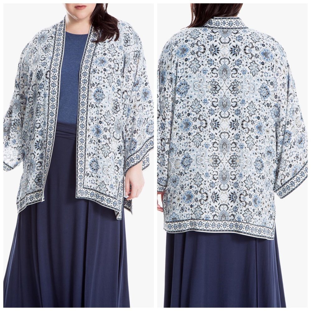 Max Studio NWT Floral Border Kimono Cream Blue